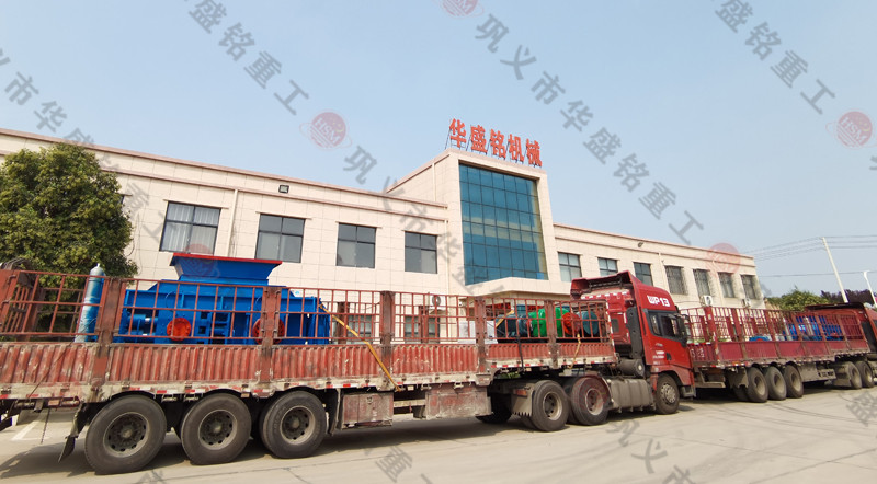 FH平台_FH（中国液压对辊制砂机发往云南